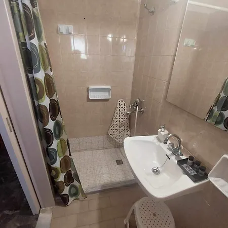 Apartment Antzela *