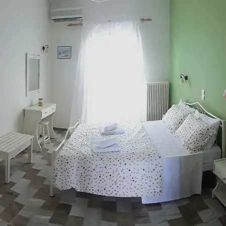 Apartment Antzela *