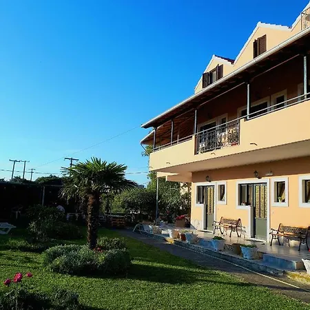 Antzela Apartment *